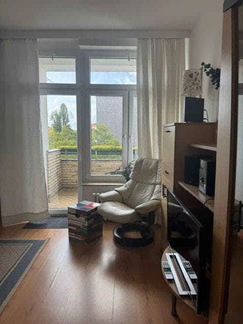 Pronájem bytu 1+1 32 m², Berlin, Berlín Pronájem bytu 1+1 32 m², Berlin, Berlín