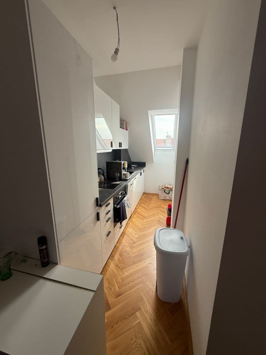 Pronájem bytu 1+kk 25 m², Ďáblická, Praha, Praha Pronájem bytu 1+kk 25 m², Ďáblická, Praha, Praha