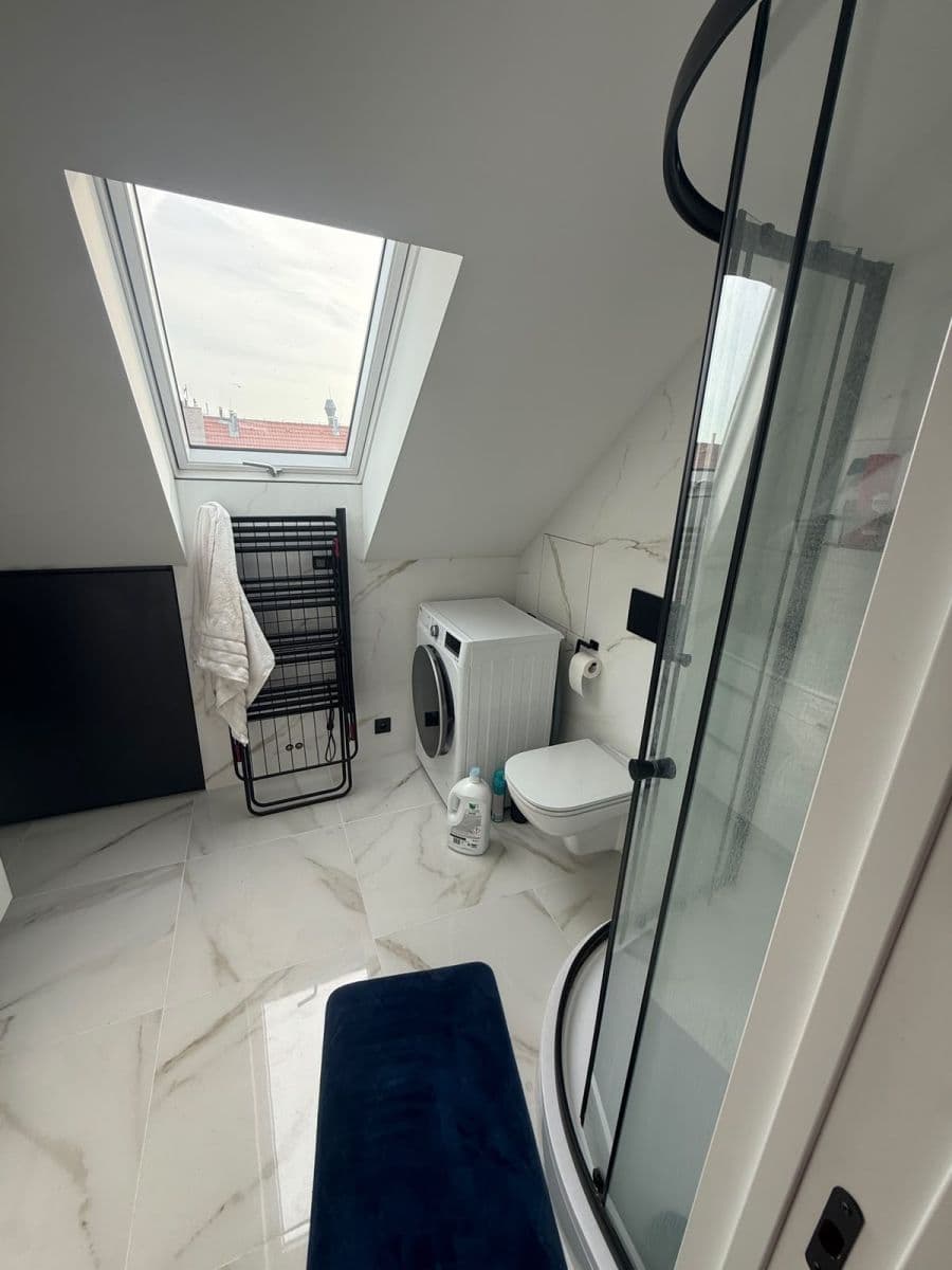 Pronájem bytu 1+kk 25 m², Ďáblická, Praha, Praha Pronájem bytu 1+kk 25 m², Ďáblická, Praha, Praha