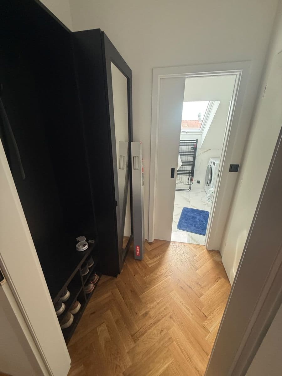 Pronájem bytu 1+kk 25 m², Ďáblická, Praha, Praha Pronájem bytu 1+kk 25 m², Ďáblická, Praha, Praha