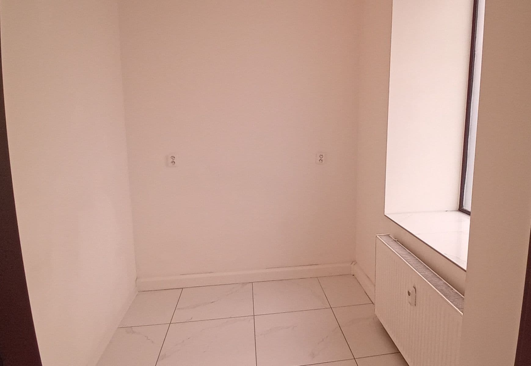 Pronájem nebytového prostoru 44 m², Husitská, Praha, Praha Pronájem nebytového prostoru 44 m², Husitská, Praha, Praha