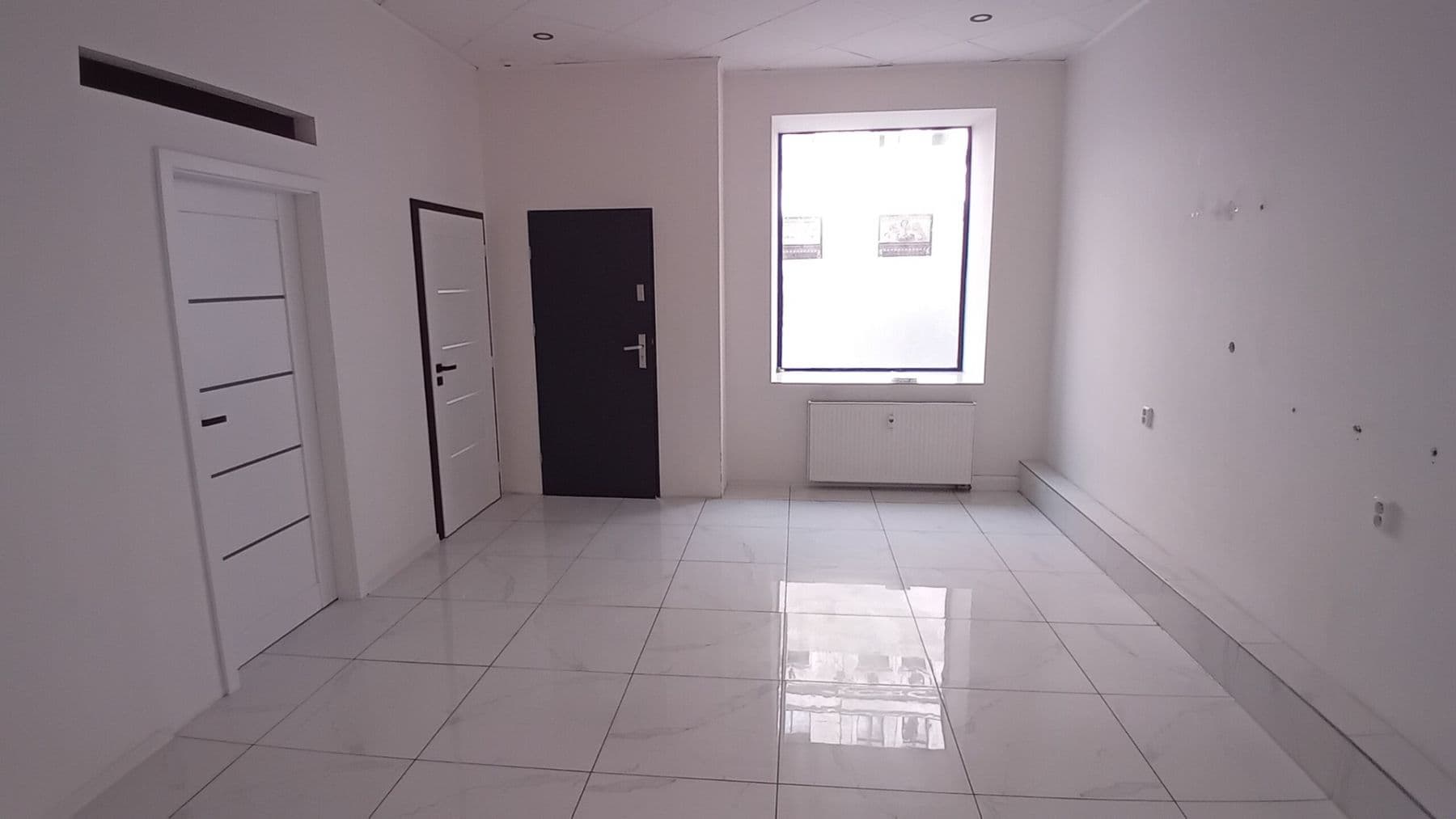 Pronájem nebytového prostoru 44 m², Husitská, Praha, Praha Pronájem nebytového prostoru 44 m², Husitská, Praha, Praha
