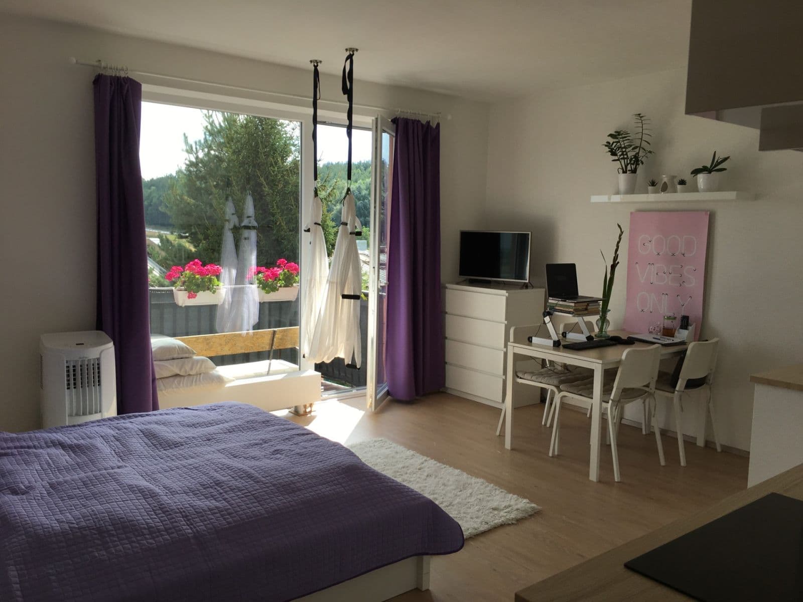 Pronájem bytu 1+kk 30 m², Ječná, Hostivice, Středočeský kraj Pronájem bytu 1+kk 30 m², Ječná, Hostivice, Středočeský kraj