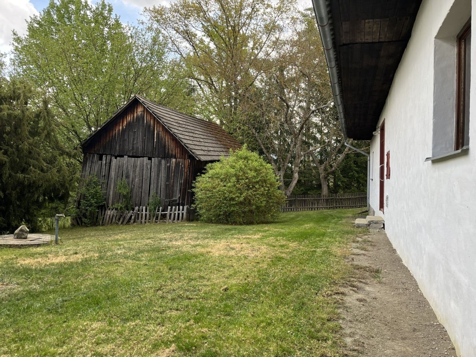 Prodej chaty, chalupy 97 m², pozemek 2.851 m², Hrachoviště, Jihočeský kraj Prodej chaty, chalupy 97 m², pozemek 2.851 m², Hrachoviště, Jihočeský kraj