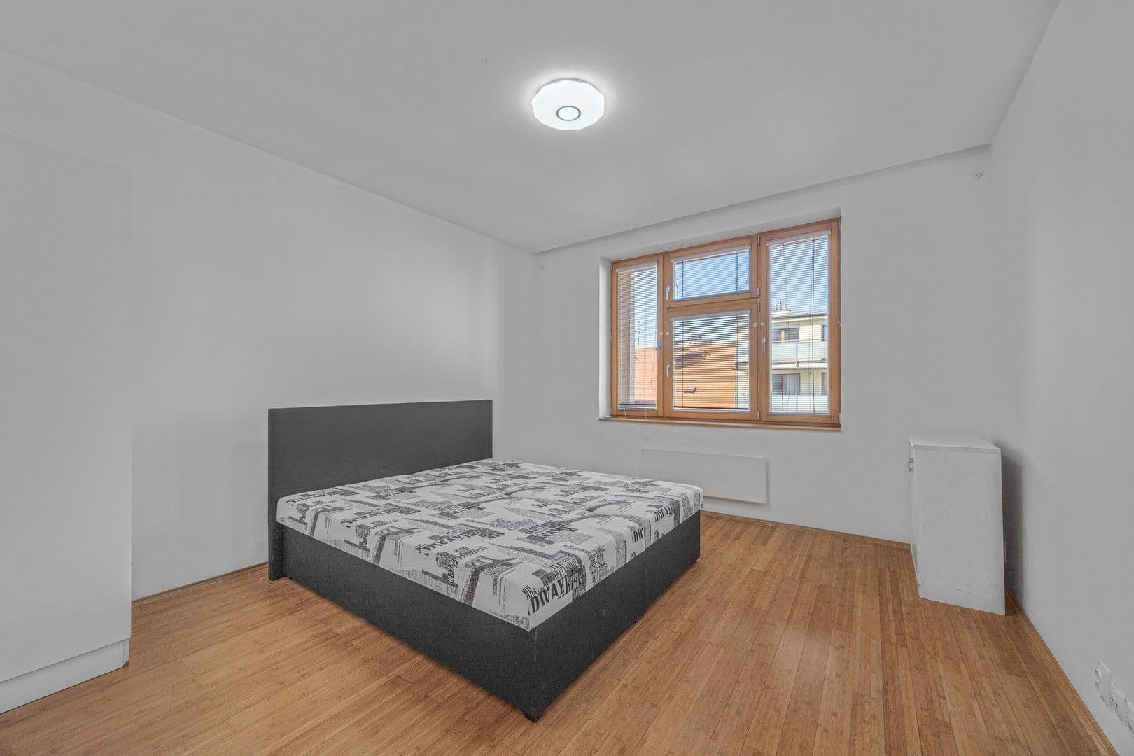 Pronájem bytu 2+kk 48 m², Žerotínova, Praha, Praha Pronájem bytu 2+kk 48 m², Žerotínova, Praha, Praha