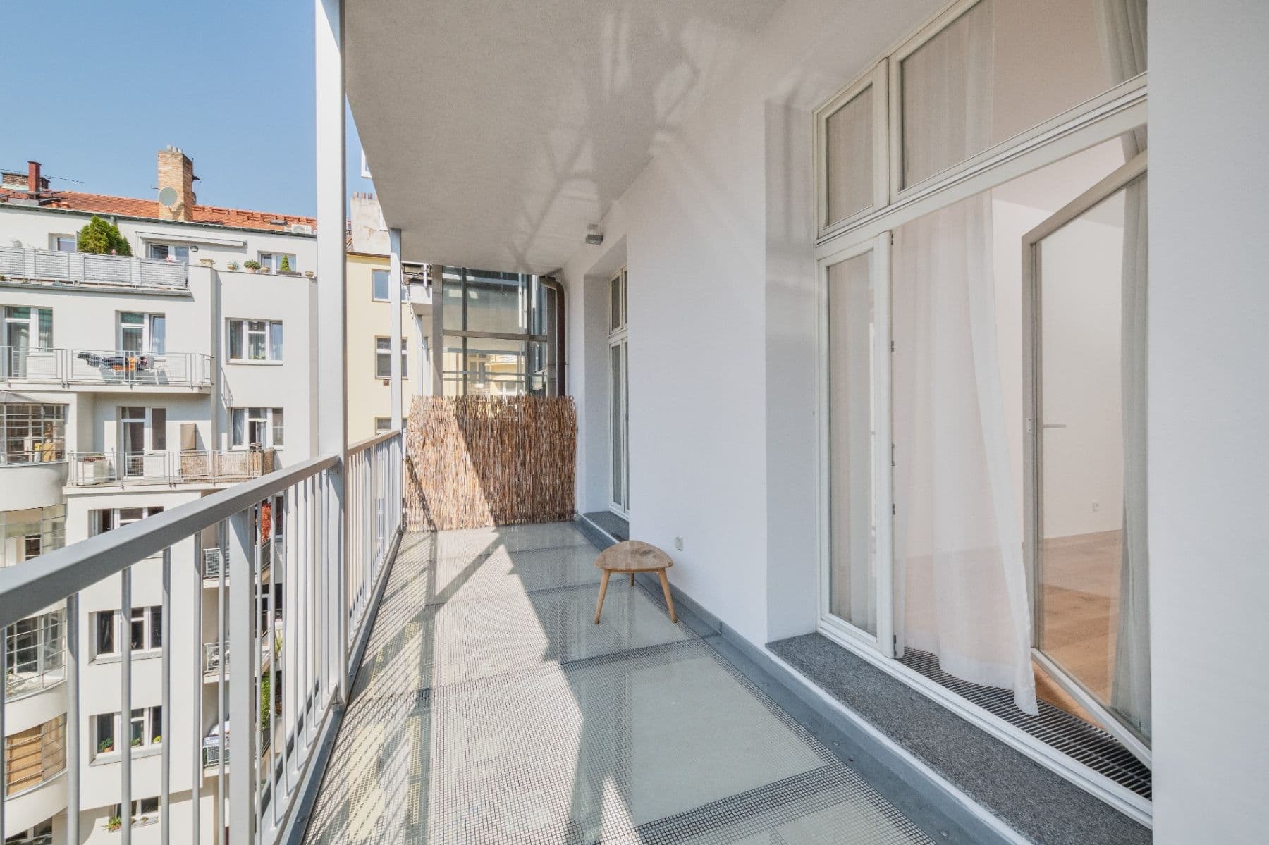 Pronájem bytu 5+kk 184 m², Laubova, Praha, Praha Pronájem bytu 5+kk 184 m², Laubova, Praha, Praha