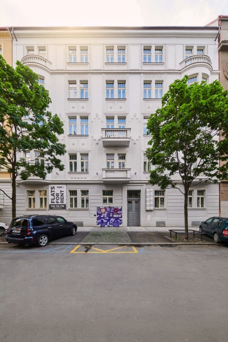 Pronájem bytu 5+kk 184 m², Laubova, Praha, Praha Pronájem bytu 5+kk 184 m², Laubova, Praha, Praha