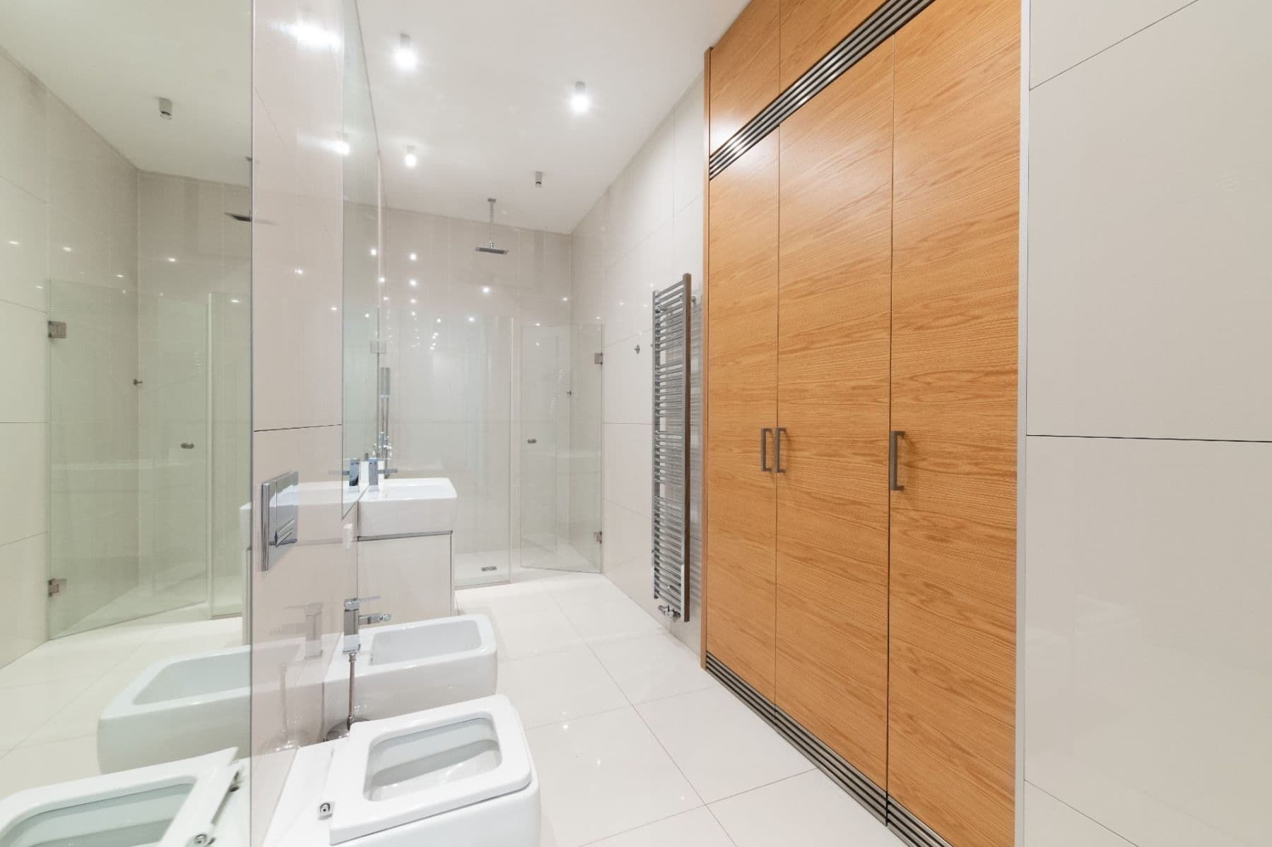 Pronájem bytu 5+kk 184 m², Laubova, Praha, Praha Pronájem bytu 5+kk 184 m², Laubova, Praha, Praha