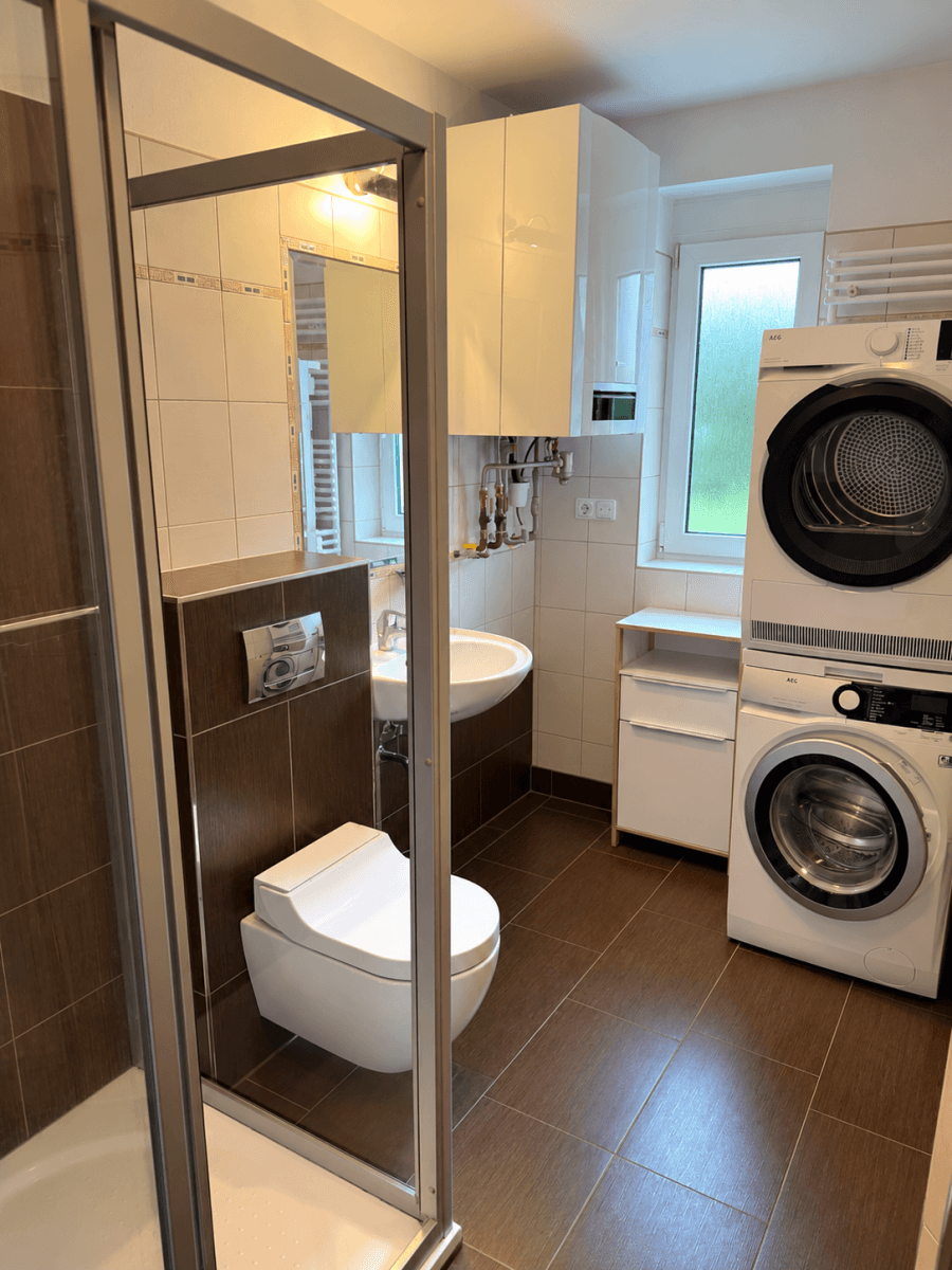 Prodej domu 200 m², pozemek 500 m², Komorní Dvůr, Cheb, Karlovarský kraj Prodej domu 200 m², pozemek 500 m², Komorní Dvůr, Cheb, Karlovarský kraj