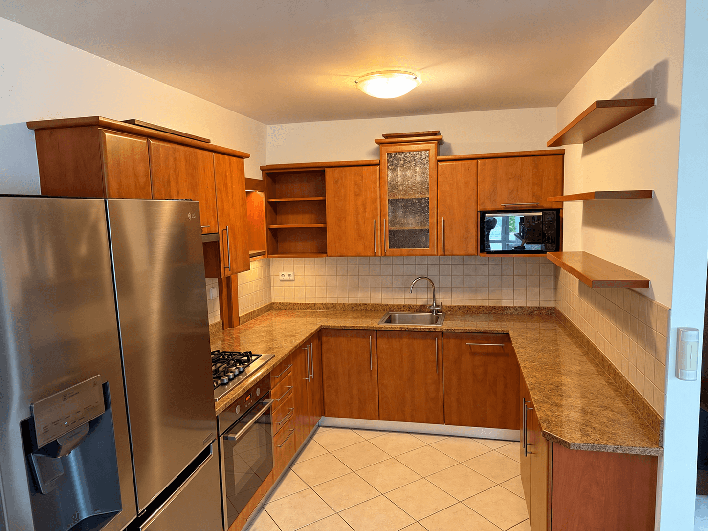 Prodej domu 200 m², pozemek 500 m², Komorní Dvůr, Cheb, Karlovarský kraj Prodej domu 200 m², pozemek 500 m², Komorní Dvůr, Cheb, Karlovarský kraj