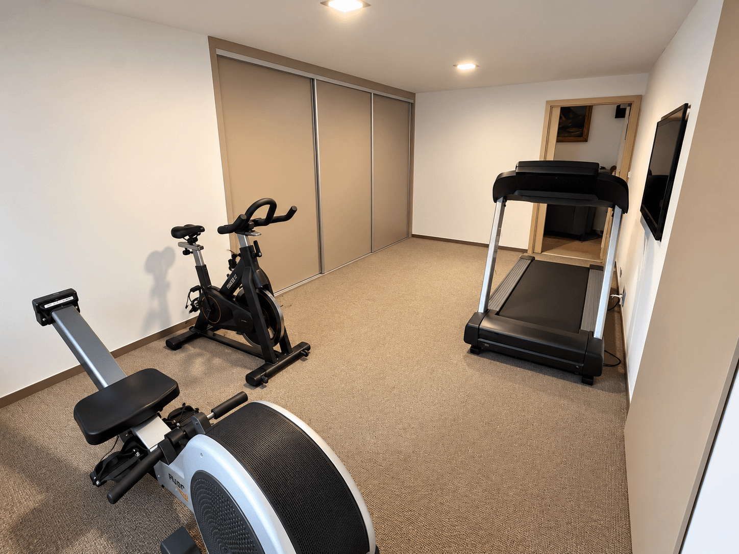 Prodej domu 200 m², pozemek 500 m², Komorní Dvůr, Cheb, Karlovarský kraj Prodej domu 200 m², pozemek 500 m², Komorní Dvůr, Cheb, Karlovarský kraj
