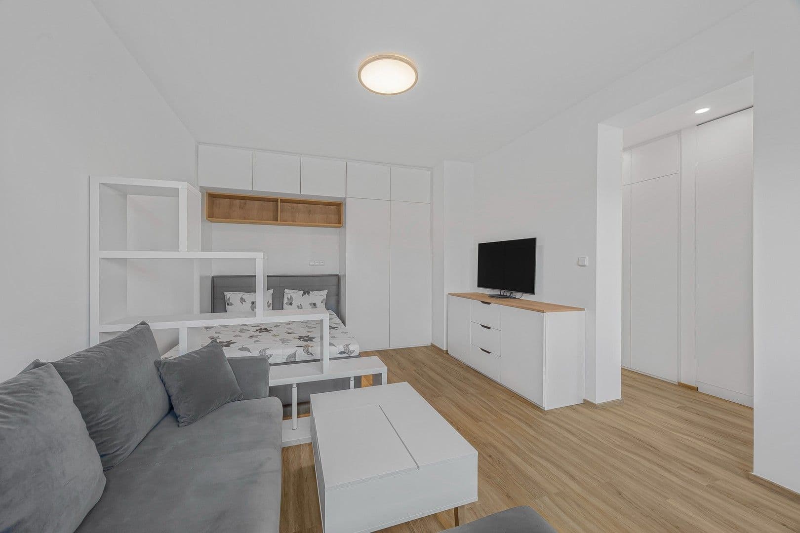 Pronájem bytu 1+1 32 m², Drahobejlova, Praha, Praha Pronájem bytu 1+1 32 m², Drahobejlova, Praha, Praha