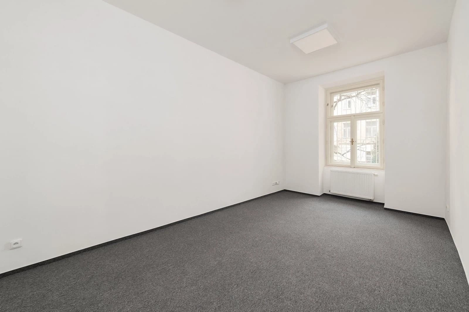Pronájem kanceláře 20 m², Blanická, Praha, Praha Pronájem kanceláře 20 m², Blanická, Praha, Praha