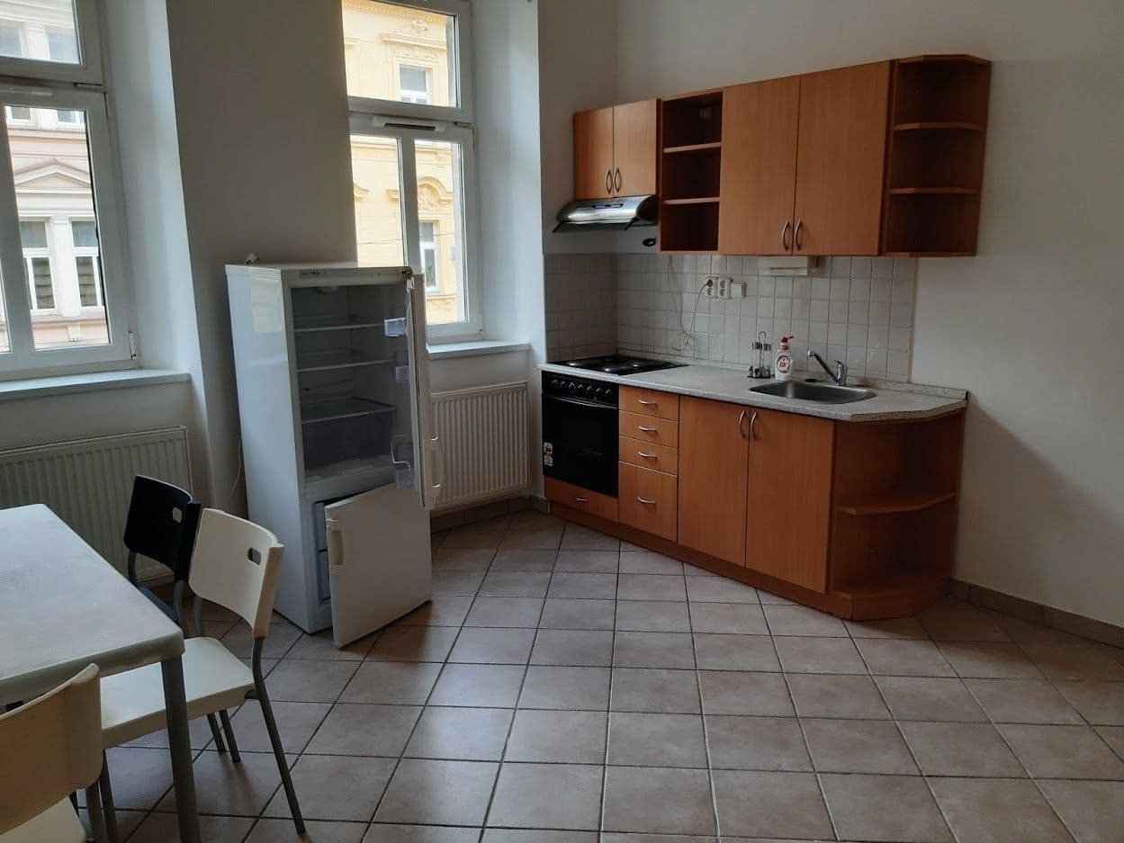 Pronájem bytu 1+1 40 m², Mozartova, Praha, Praha Pronájem bytu 1+1 40 m², Mozartova, Praha, Praha