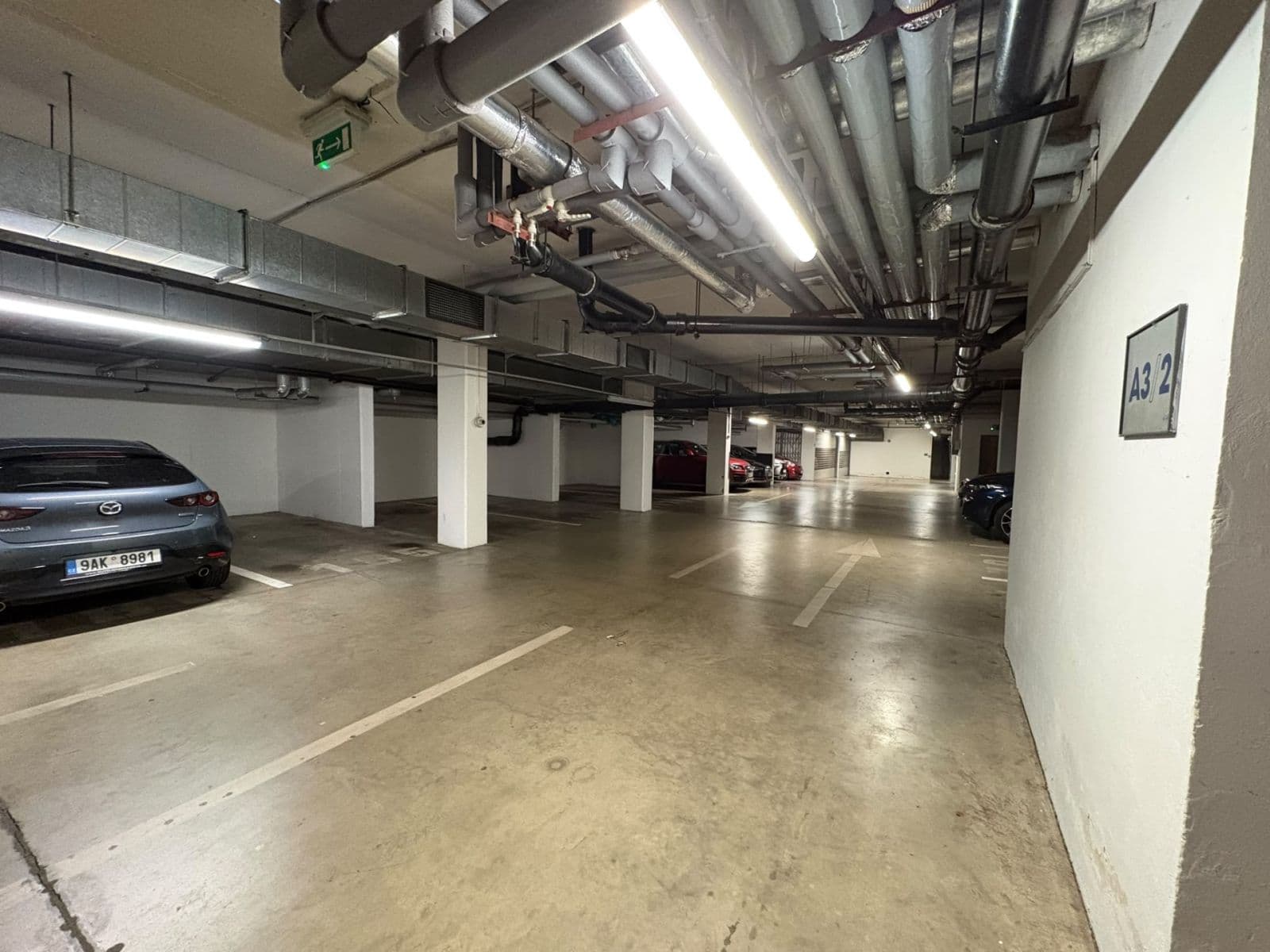 Pronájem garáže 14 m², Pláničkova, Praha, Praha Pronájem garáže 14 m², Pláničkova, Praha, Praha