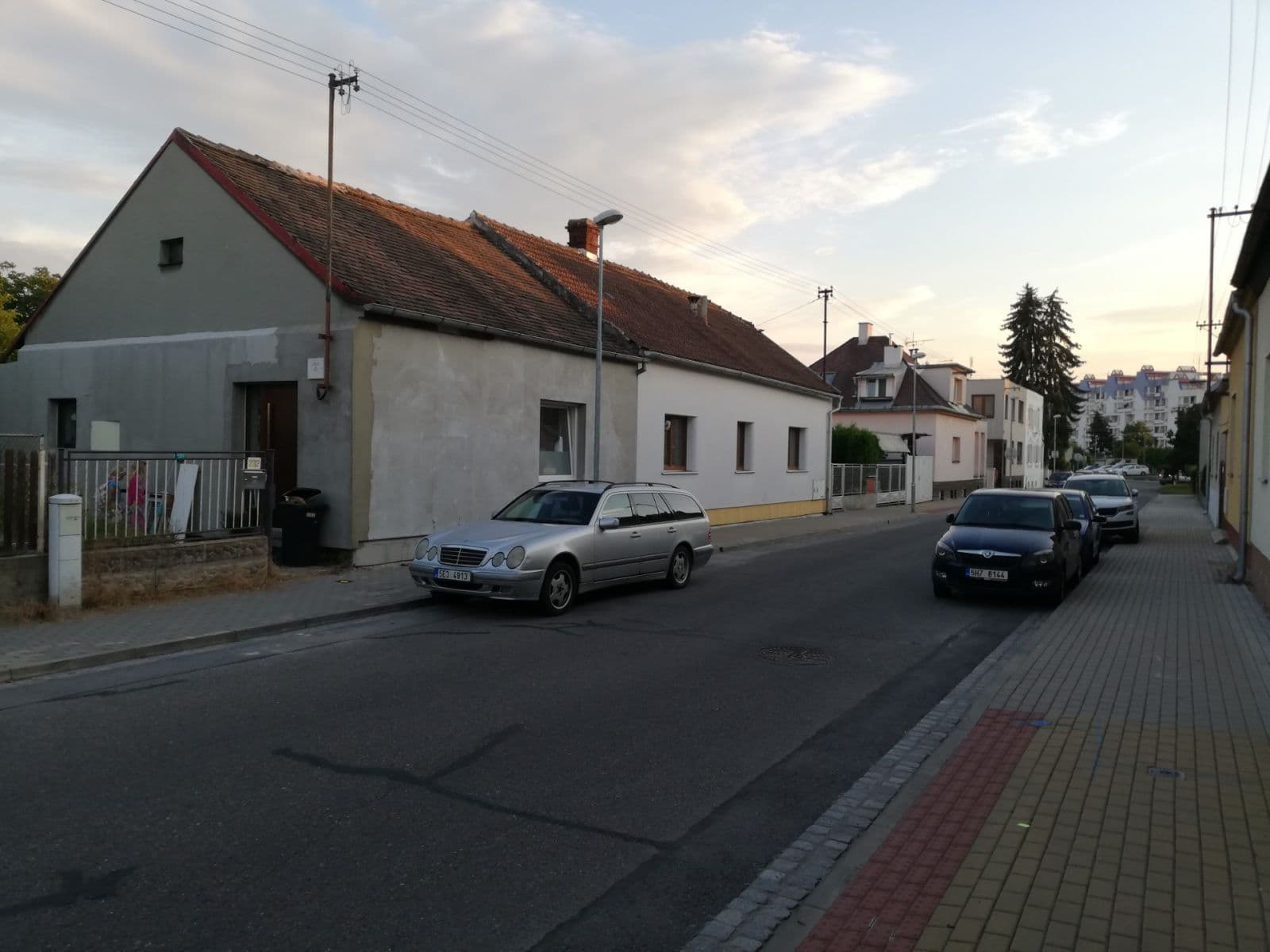 Prodej domu 107 m², pozemek 375 m², Spojilská, Pardubice, Pardubický kraj Prodej domu 107 m², pozemek 375 m², Spojilská, Pardubice, Pardubický kraj