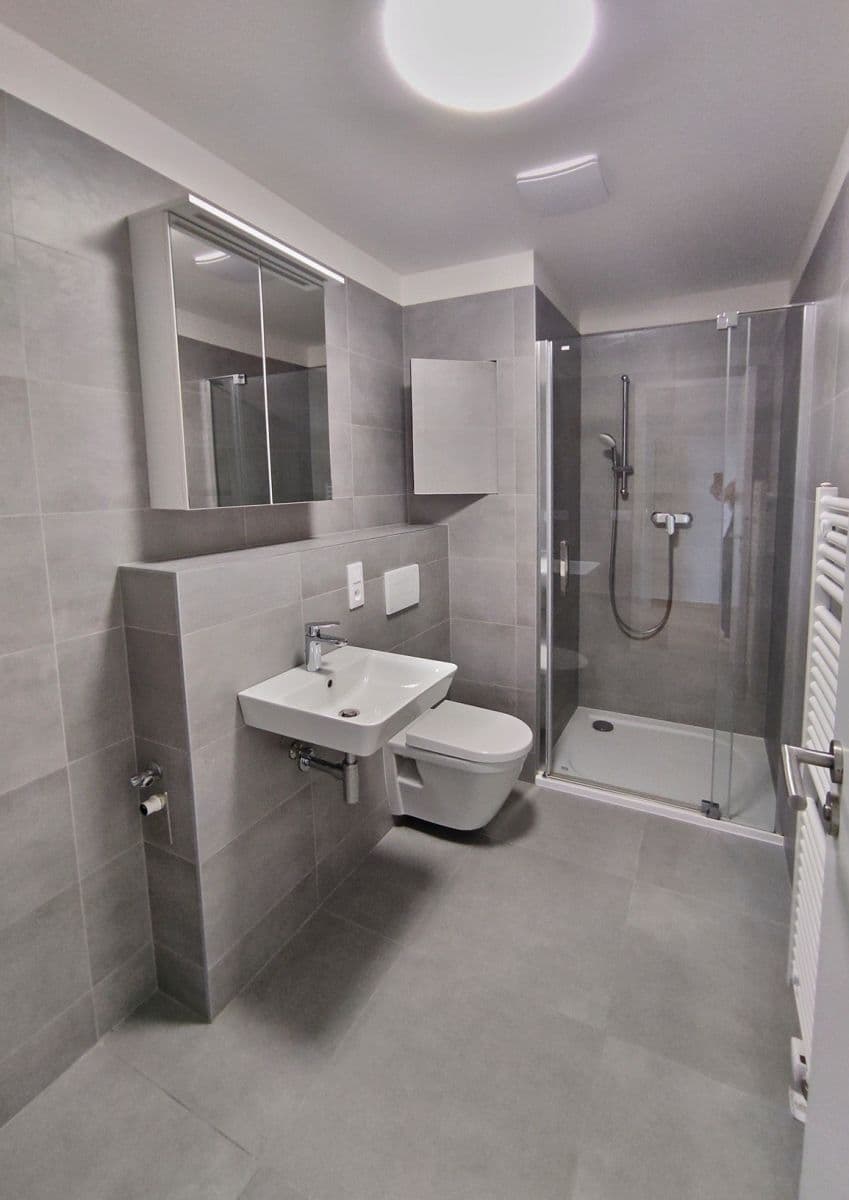 Pronájem bytu 1+kk 37 m², Jižní, Brno, Jihomoravský kraj Pronájem bytu 1+kk 37 m², Jižní, Brno, Jihomoravský kraj