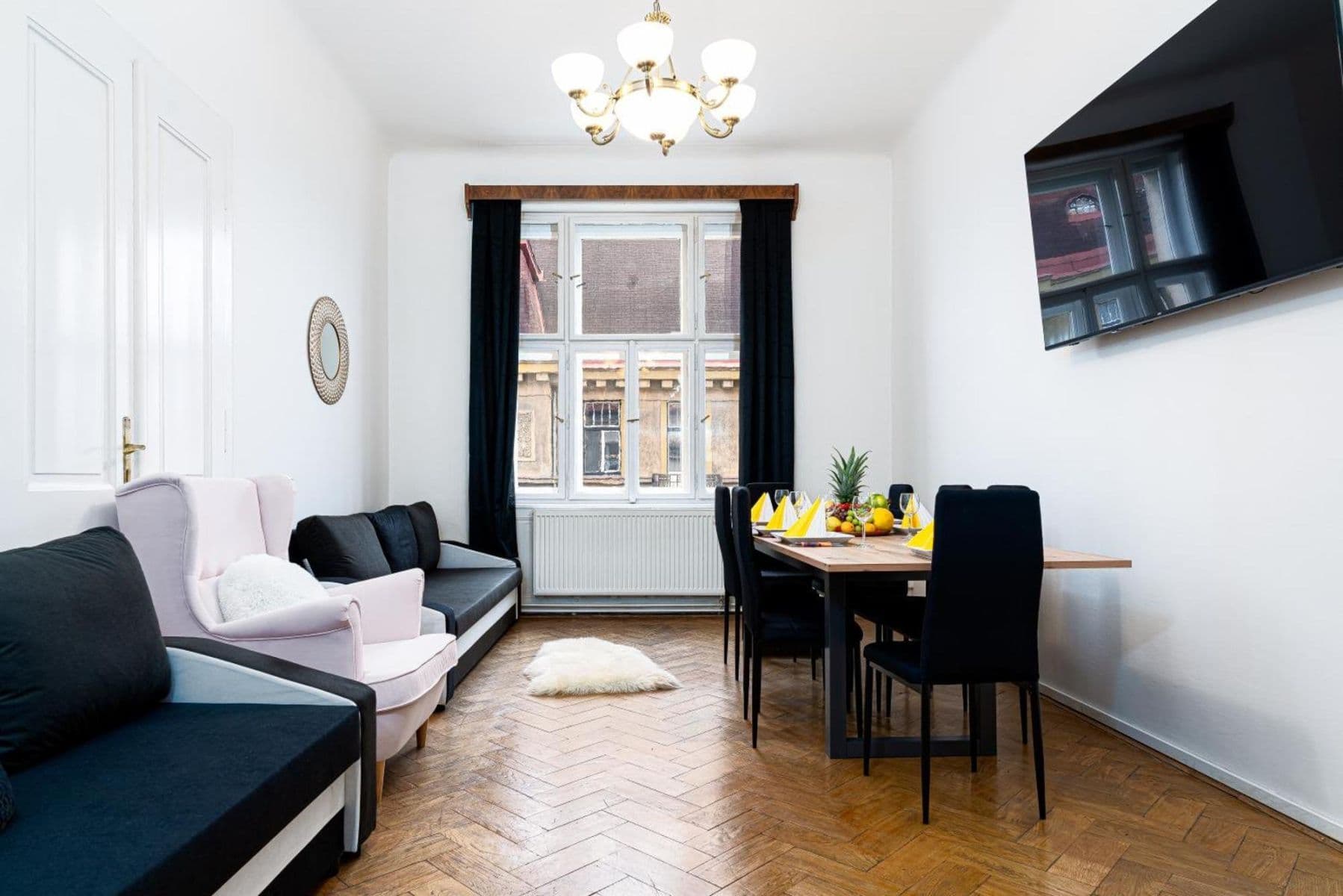 Pronájem bytu 162 m², Ve Smečkách, Praha, Praha Pronájem bytu 162 m², Ve Smečkách, Praha, Praha