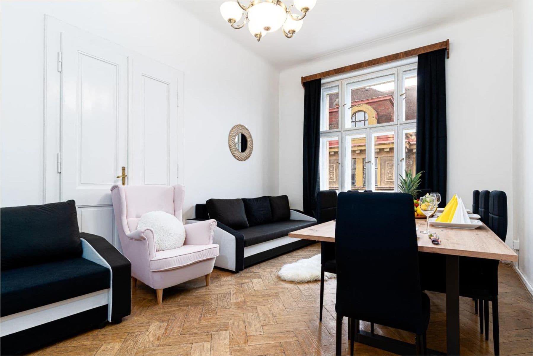Pronájem bytu 162 m², Ve Smečkách, Praha, Praha Pronájem bytu 162 m², Ve Smečkách, Praha, Praha
