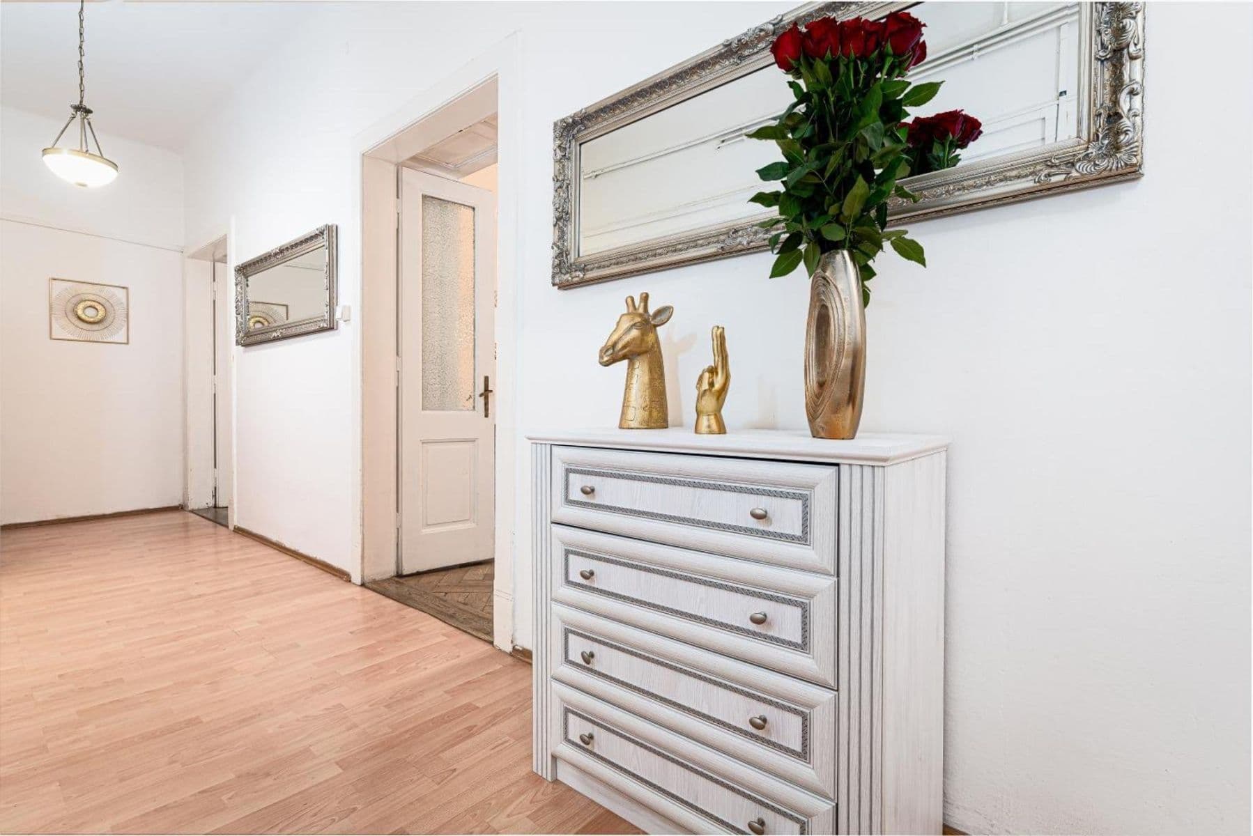 Pronájem bytu 162 m², Ve Smečkách, Praha, Praha Pronájem bytu 162 m², Ve Smečkách, Praha, Praha