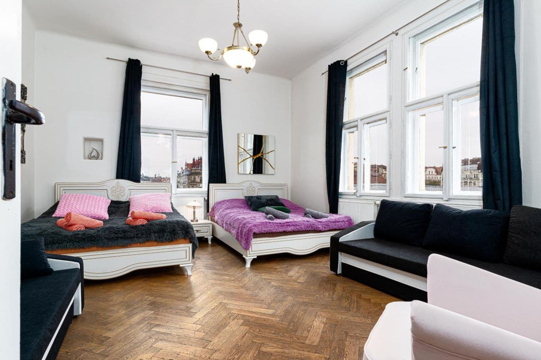 Pronájem bytu 162 m², Ve Smečkách, Praha, Praha Pronájem bytu 162 m², Ve Smečkách, Praha, Praha