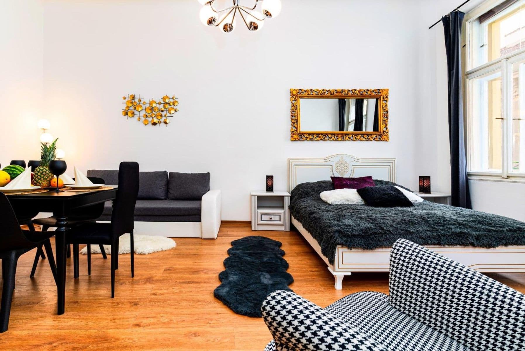 Pronájem bytu 110 m², Ve Smečkách, Praha, Praha Pronájem bytu 110 m², Ve Smečkách, Praha, Praha