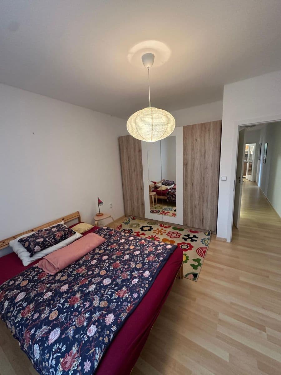 Pronájem bytu 2+kk 60 m², Zahradní, Horní Bezděkov, Středočeský kraj Pronájem bytu 2+kk 60 m², Zahradní, Horní Bezděkov, Středočeský kraj