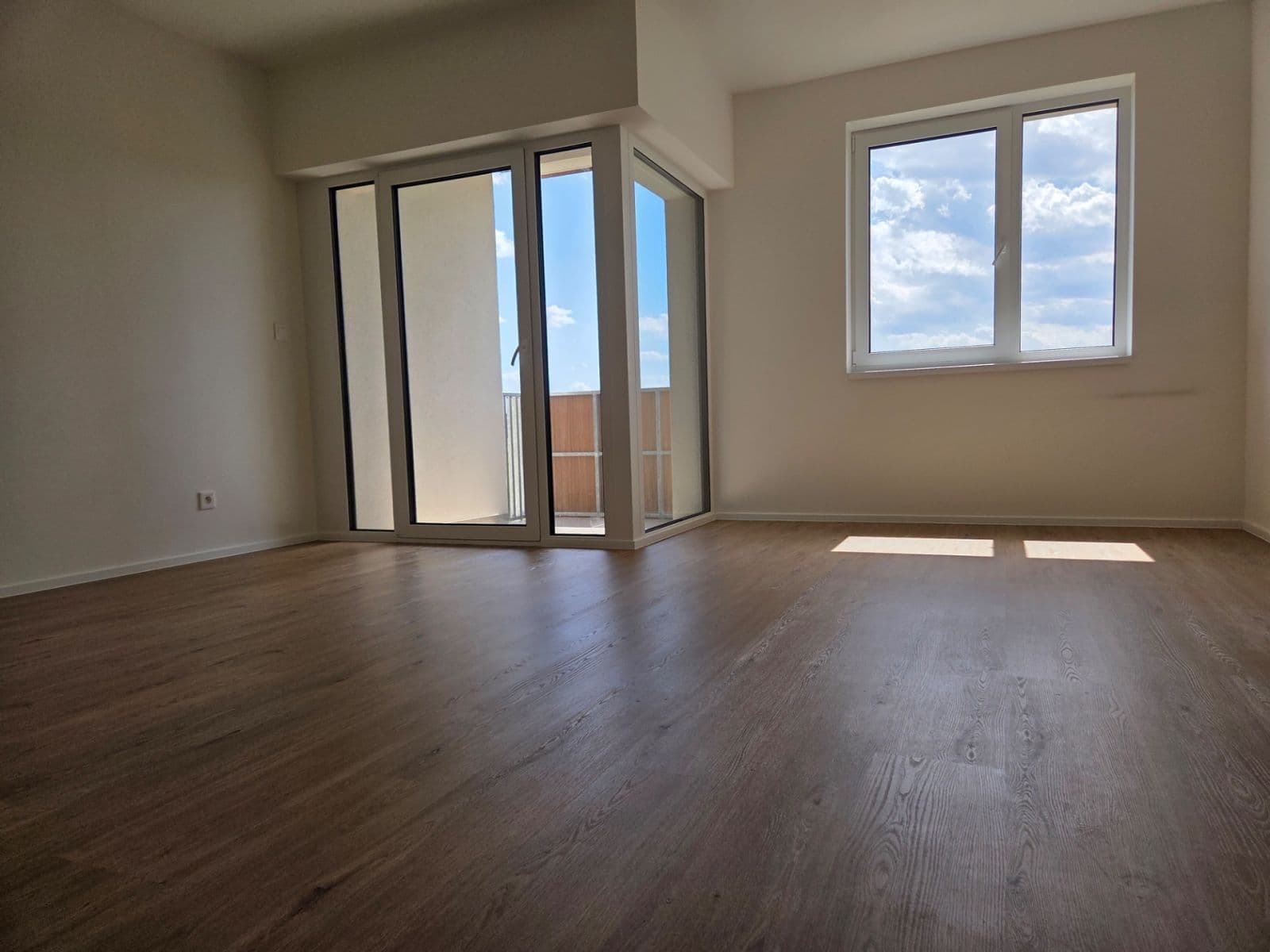Pronájem bytu 1+kk 40 m², Loudova, Olomouc, Olomoucký kraj Pronájem bytu 1+kk 40 m², Loudova, Olomouc, Olomoucký kraj
