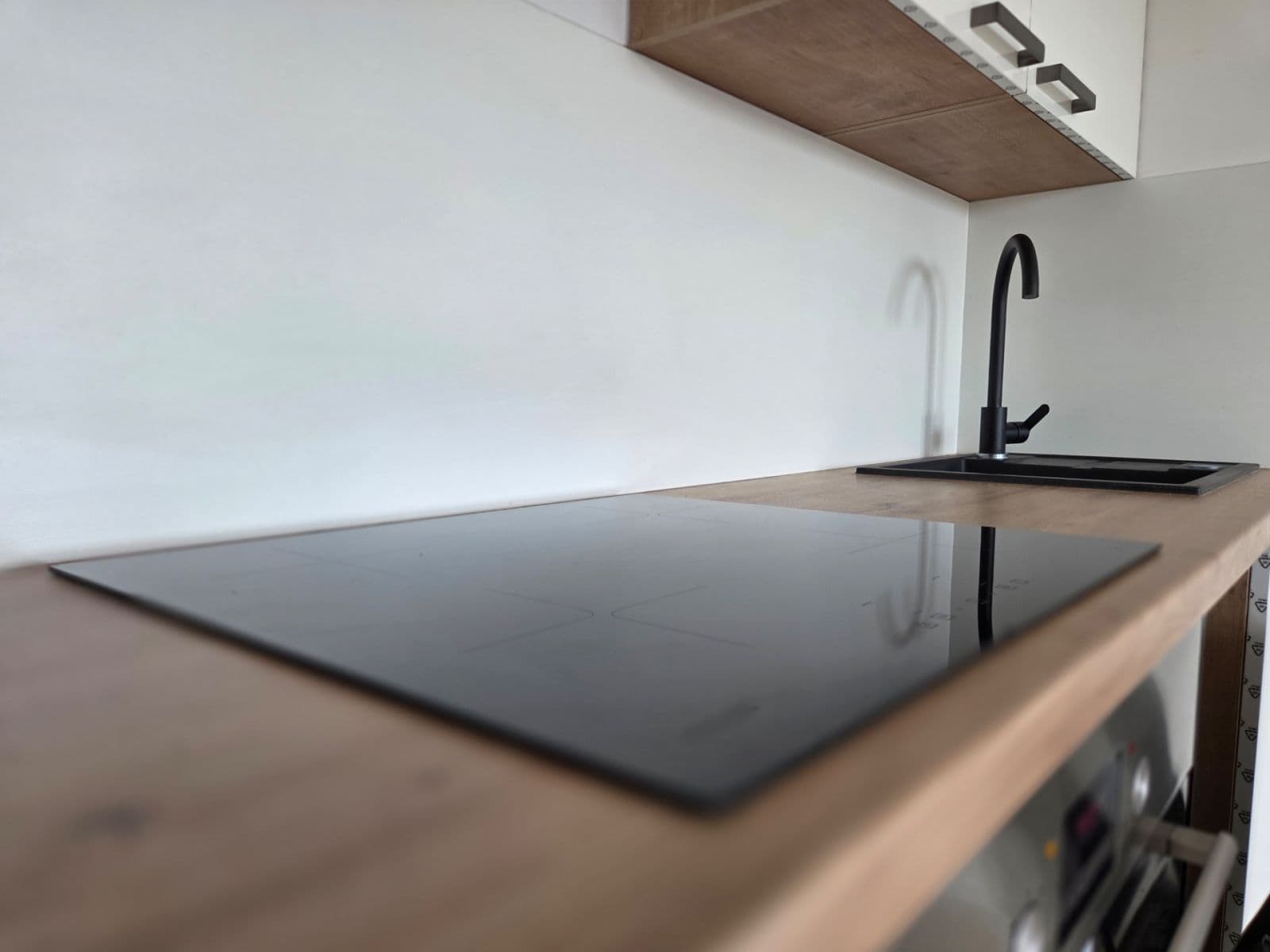 Pronájem bytu 1+kk 40 m², Loudova, Olomouc, Olomoucký kraj Pronájem bytu 1+kk 40 m², Loudova, Olomouc, Olomoucký kraj