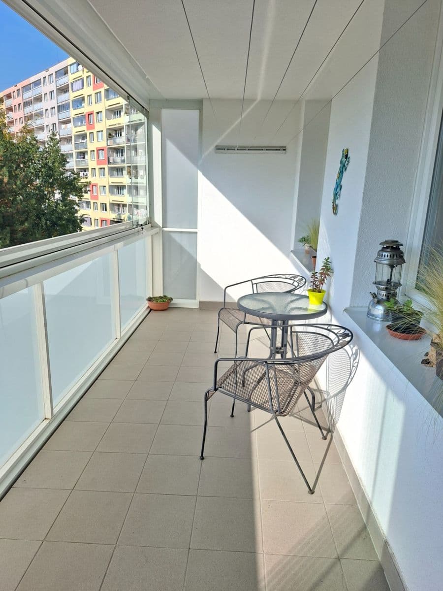 Prodej bytu 3+1 84 m², Trávníčkova, Praha, Praha Prodej bytu 3+1 84 m², Trávníčkova, Praha, Praha