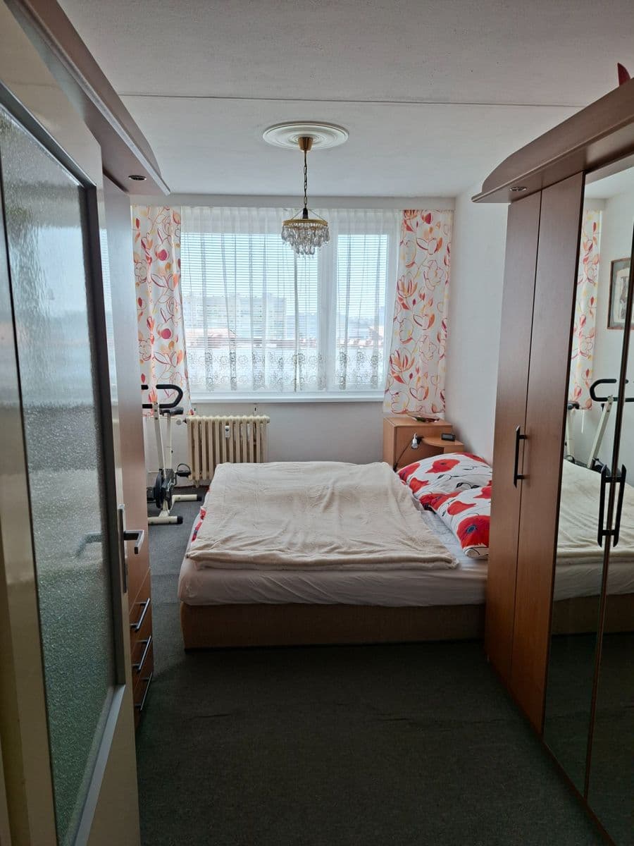 Prodej bytu 3+1 84 m², Trávníčkova, Praha, Praha Prodej bytu 3+1 84 m², Trávníčkova, Praha, Praha