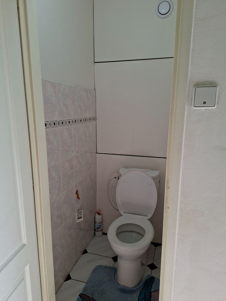 Prodej bytu 3+1 84 m², Trávníčkova, Praha, Praha Prodej bytu 3+1 84 m², Trávníčkova, Praha, Praha