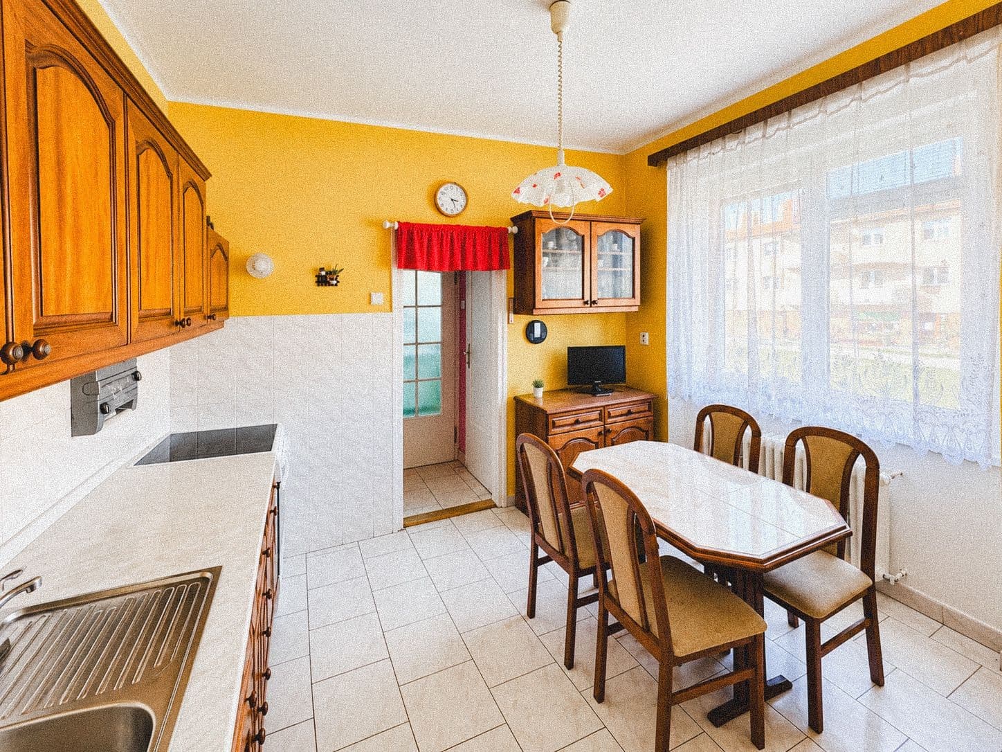 Prodej bytu 3+1 87 m², 28. října, Ledeč nad Sázavou, Kraj Vysočina Prodej bytu 3+1 87 m², 28. října, Ledeč nad Sázavou, Kraj Vysočina
