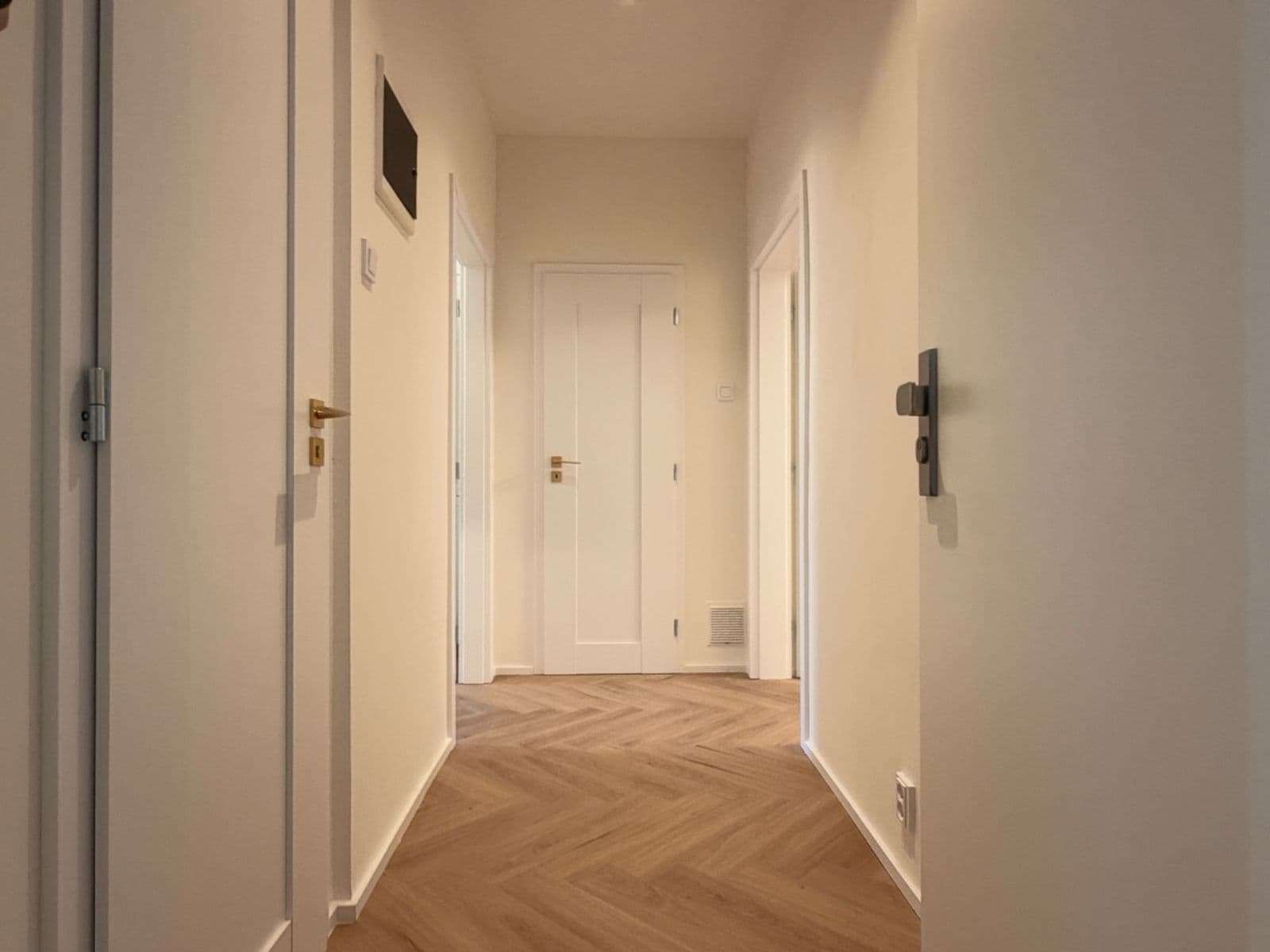 Pronájem bytu 2+1 65 m², Jana Zajíce, Praha, Praha Pronájem bytu 2+1 65 m², Jana Zajíce, Praha, Praha