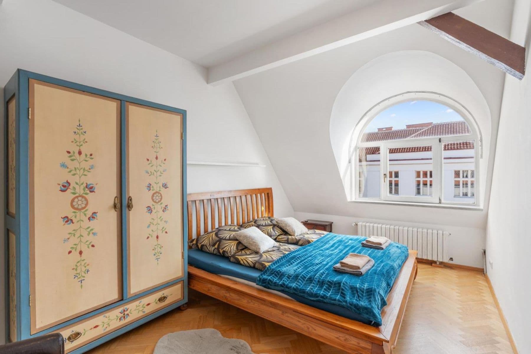 Pronájem bytu 129 m², Matoušova, Praha, Praha Pronájem bytu 129 m², Matoušova, Praha, Praha