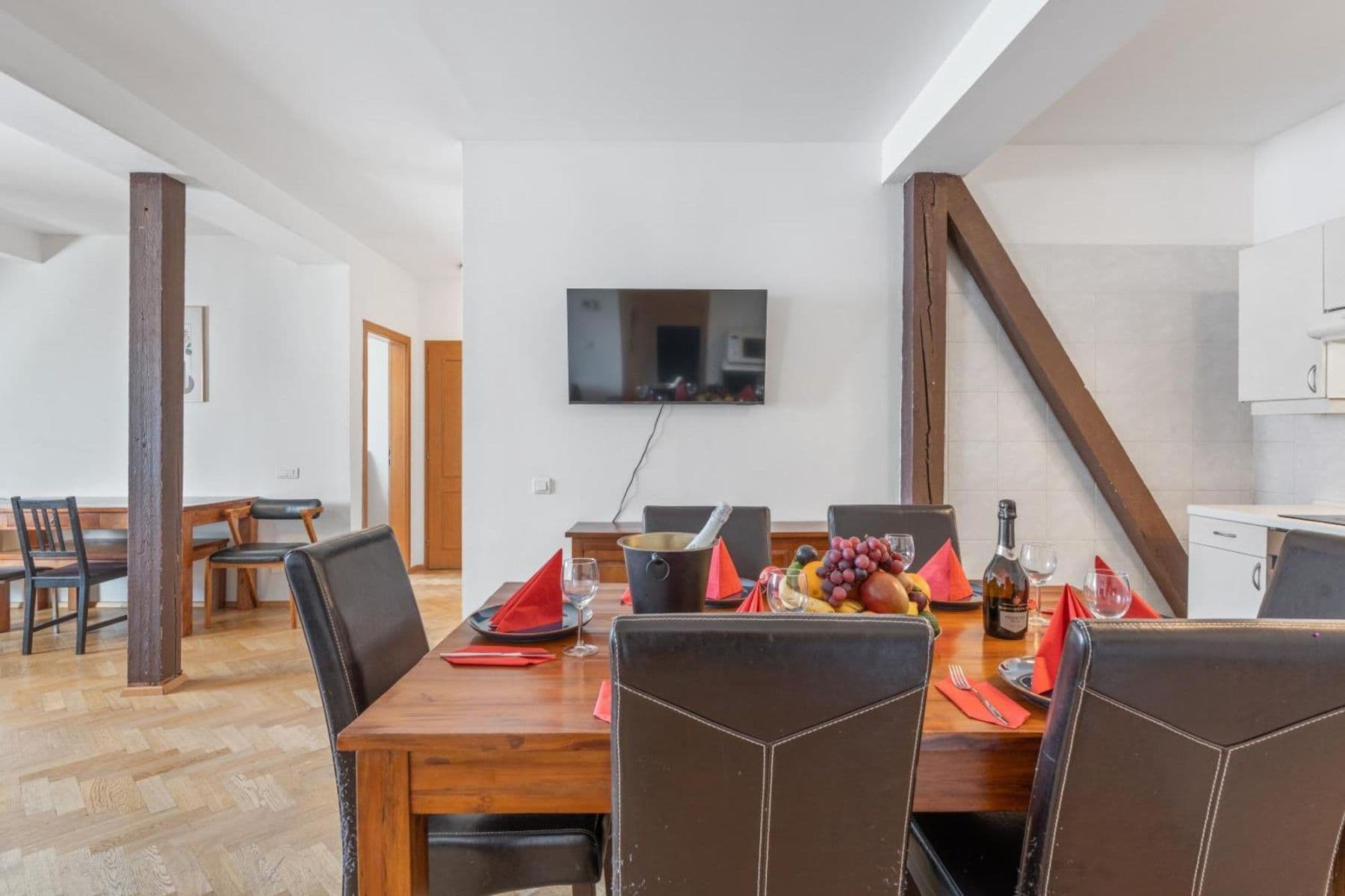 Pronájem bytu 129 m², Matoušova, Praha, Praha Pronájem bytu 129 m², Matoušova, Praha, Praha