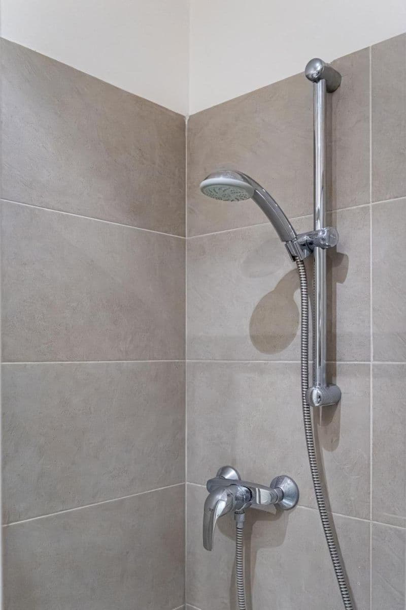 Pronájem bytu 156 m², Ortenovo náměstí, Praha, Praha Pronájem bytu 156 m², Ortenovo náměstí, Praha, Praha
