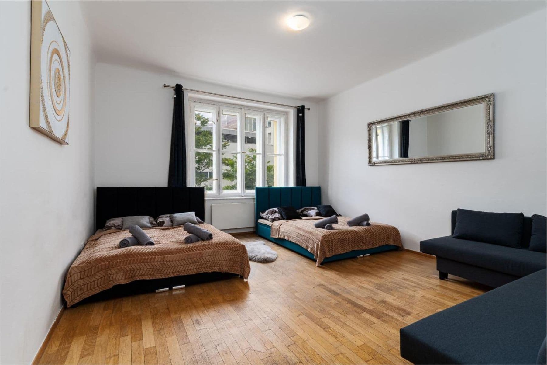 Pronájem bytu 156 m², Ortenovo náměstí, Praha, Praha Pronájem bytu 156 m², Ortenovo náměstí, Praha, Praha