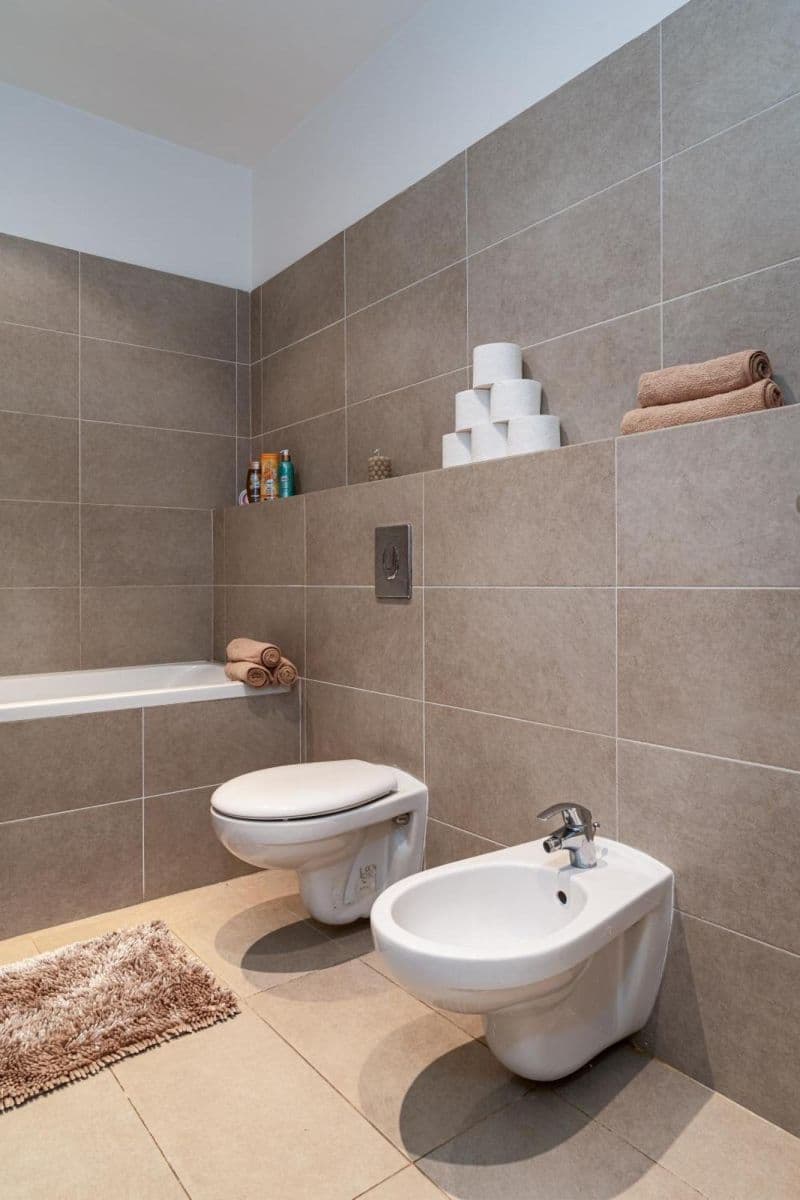 Pronájem bytu 156 m², Ortenovo náměstí, Praha, Praha Pronájem bytu 156 m², Ortenovo náměstí, Praha, Praha