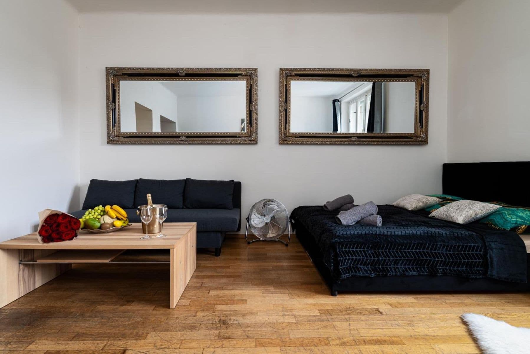 Pronájem bytu 156 m², Ortenovo náměstí, Praha, Praha Pronájem bytu 156 m², Ortenovo náměstí, Praha, Praha