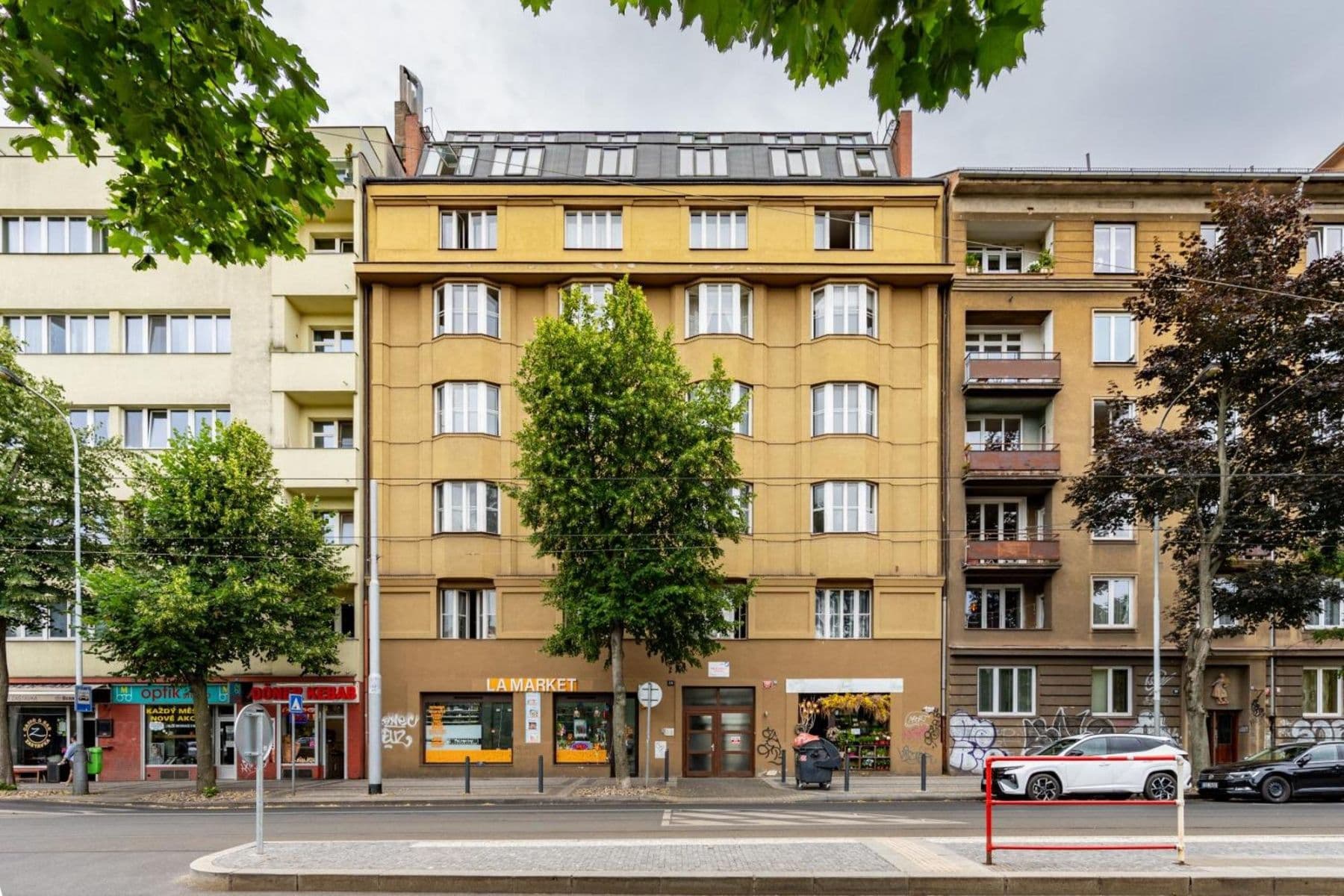 Pronájem bytu 156 m², Ortenovo náměstí, Praha, Praha Pronájem bytu 156 m², Ortenovo náměstí, Praha, Praha