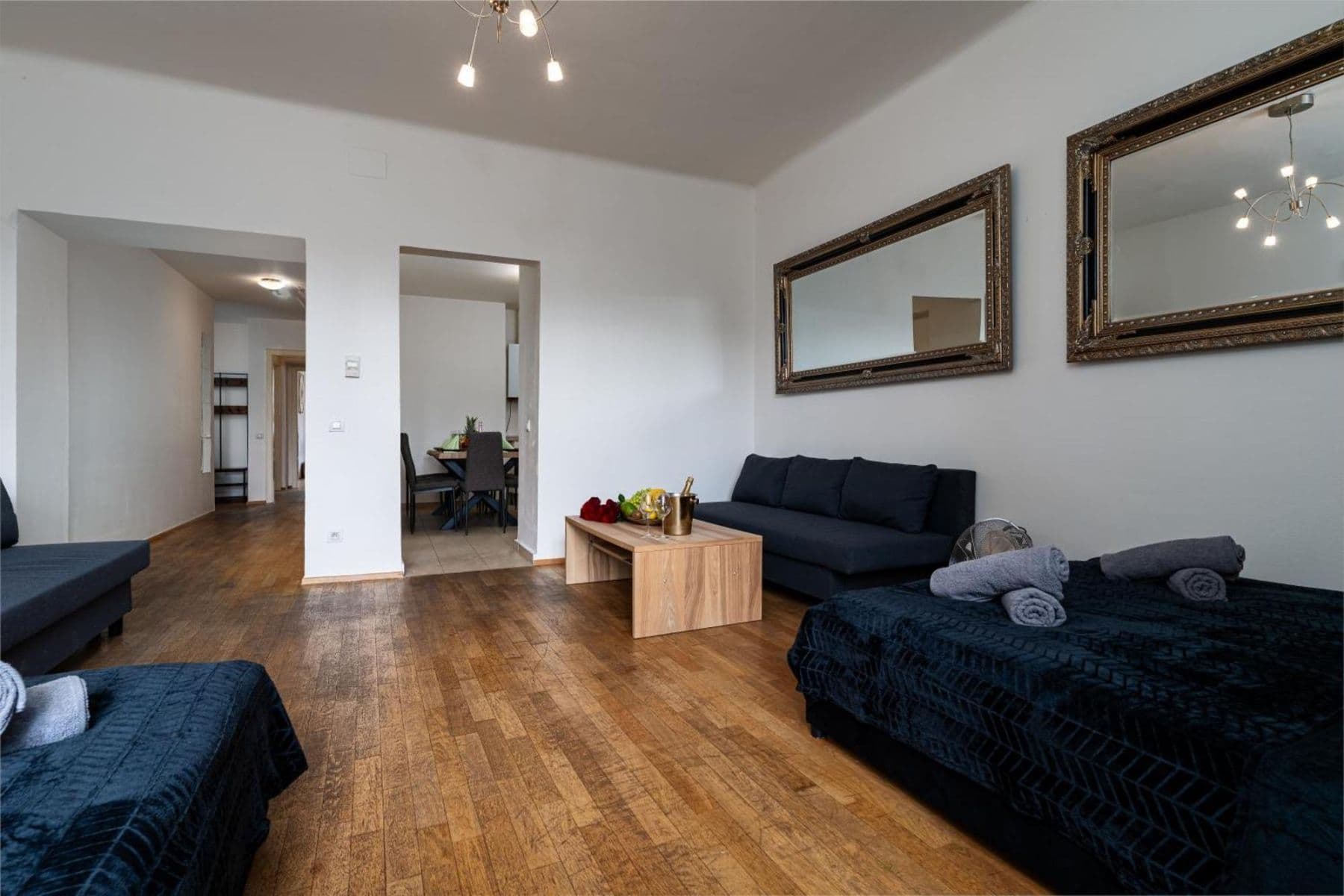 Pronájem bytu 156 m², Ortenovo náměstí, Praha, Praha Pronájem bytu 156 m², Ortenovo náměstí, Praha, Praha
