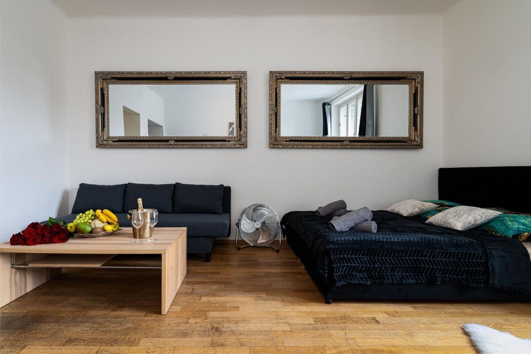 Pronájem bytu 156 m², Ortenovo náměstí, Praha, Praha Pronájem bytu 156 m², Ortenovo náměstí, Praha, Praha