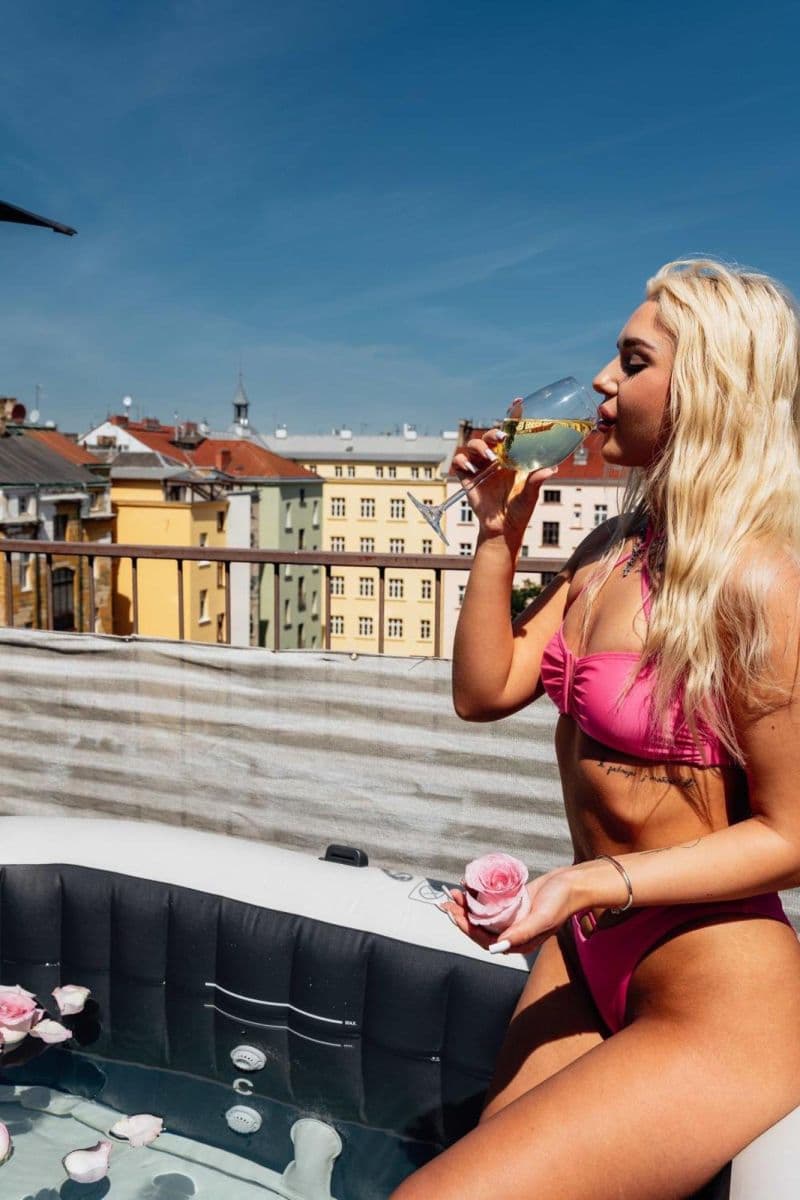 Pronájem bytu 134 m², Wenzigova, Praha, Praha Pronájem bytu 134 m², Wenzigova, Praha, Praha