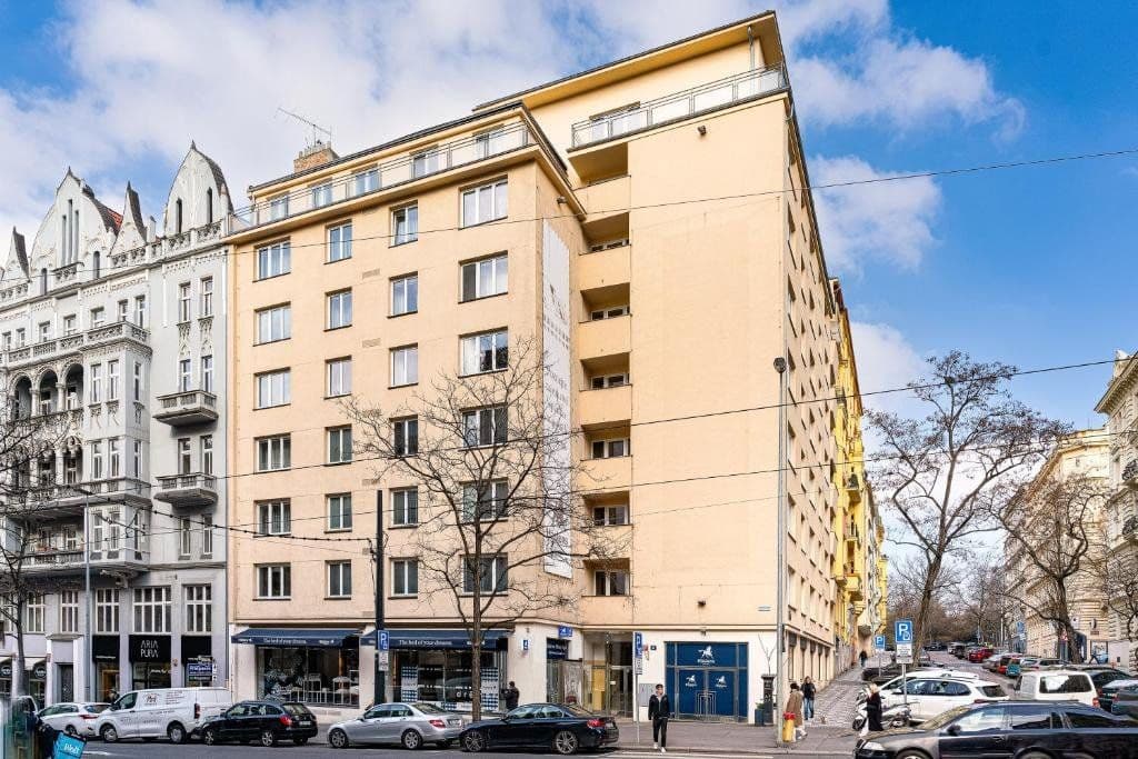 Pronájem bytu 98 m², Vinohradská, Praha, Praha Pronájem bytu 98 m², Vinohradská, Praha, Praha