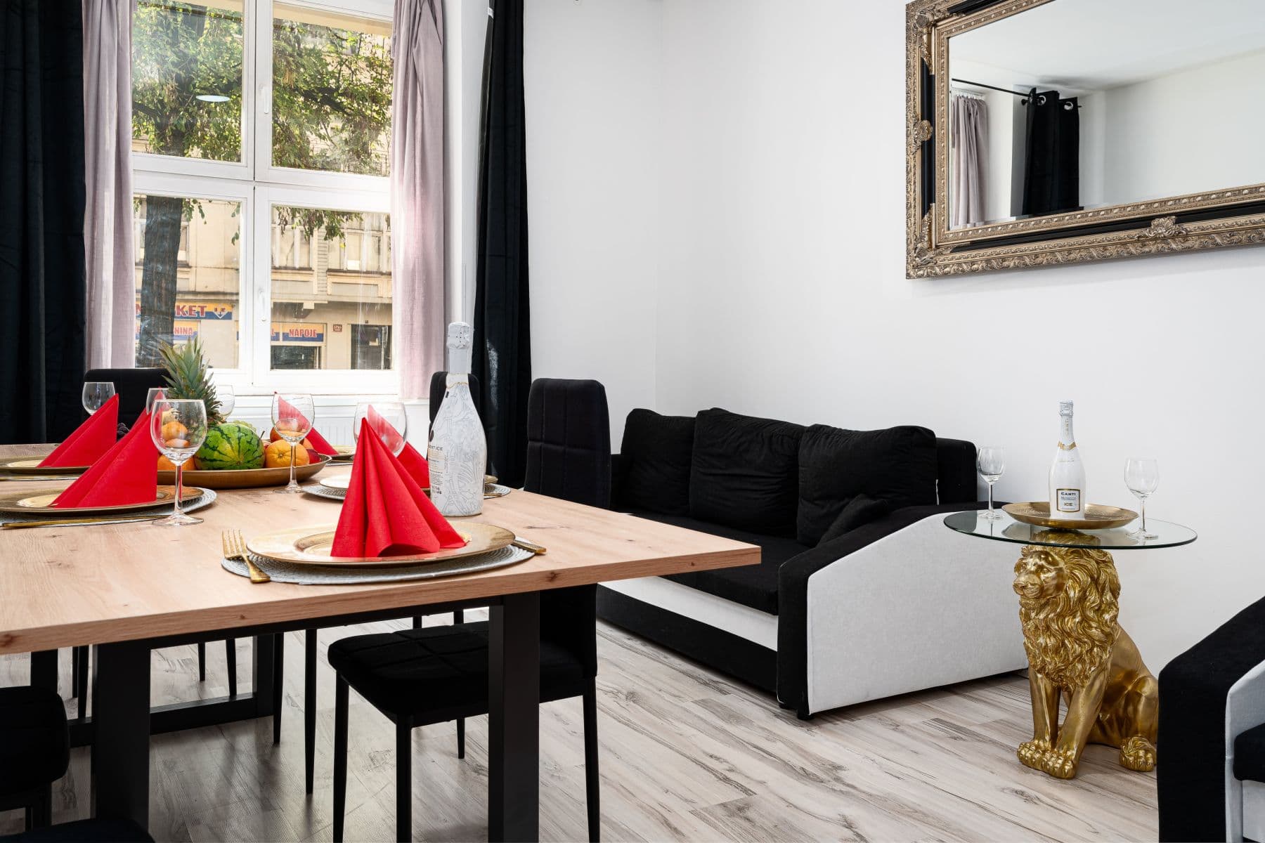 Pronájem bytu 152 m², Vinohradská, Praha, Praha Pronájem bytu 152 m², Vinohradská, Praha, Praha