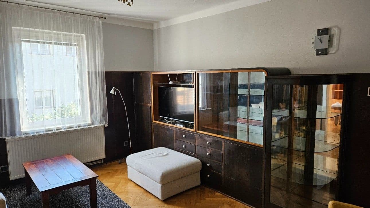 Pronájem bytu 5+1 120 m², U Bažantnice, Poděbrady, Středočeský kraj Pronájem bytu 5+1 120 m², U Bažantnice, Poděbrady, Středočeský kraj