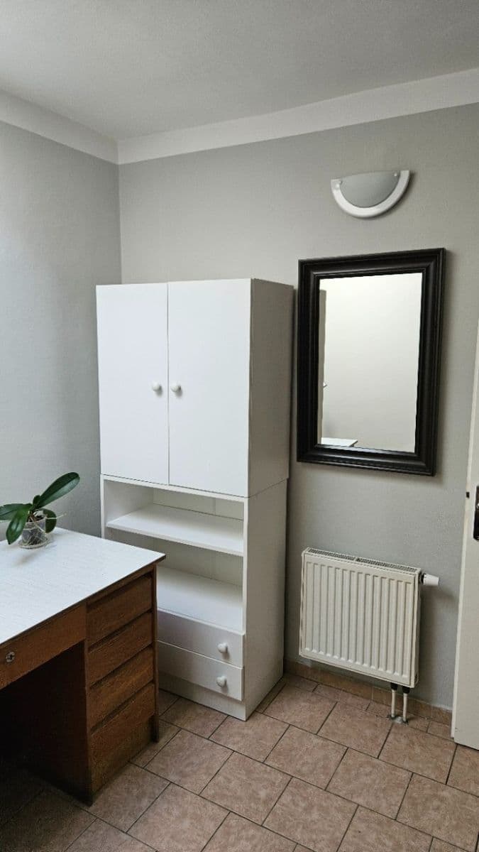 Pronájem bytu 5+1 120 m², U Bažantnice, Poděbrady, Středočeský kraj Pronájem bytu 5+1 120 m², U Bažantnice, Poděbrady, Středočeský kraj