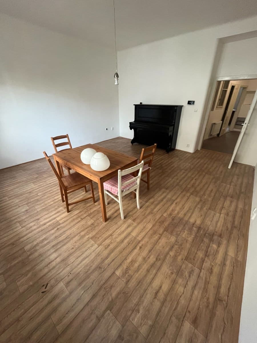 Pronájem bytu 2+kk 58 m², U Kublova, Praha, Praha Pronájem bytu 2+kk 58 m², U Kublova, Praha, Praha