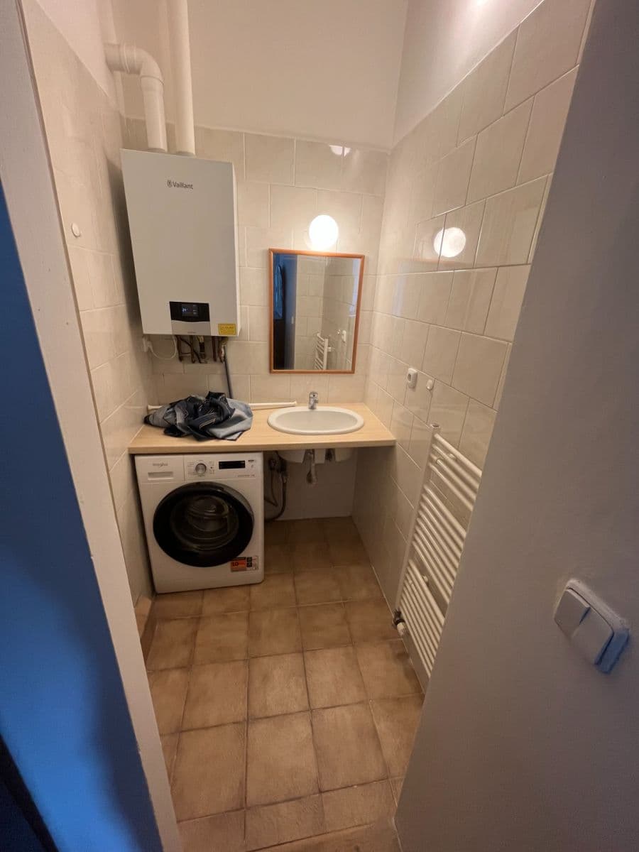 Pronájem bytu 2+kk 58 m², U Kublova, Praha, Praha Pronájem bytu 2+kk 58 m², U Kublova, Praha, Praha